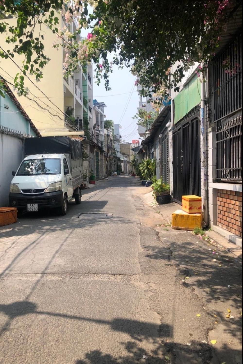 Siêu phẩm nhà 3 tầng hẻm xe hơi thông Bùi Quang Là, phường 12, Gò Vấp