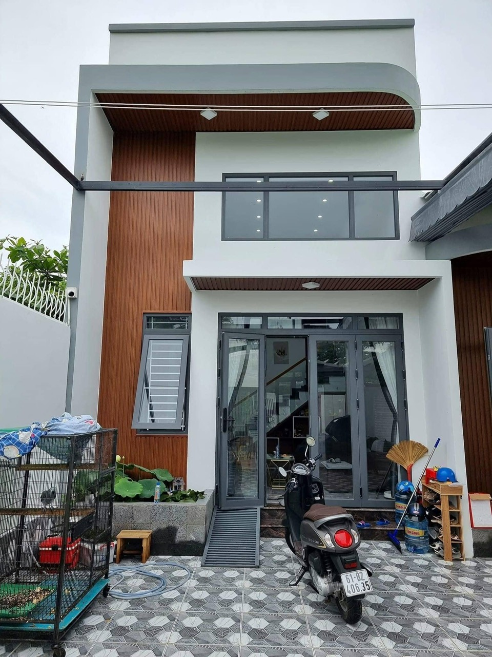 Bán gấp nhà Lê Thị Hà, Hóc Môn, 60m2, 1ty65tr hiện tại đang cho thuê