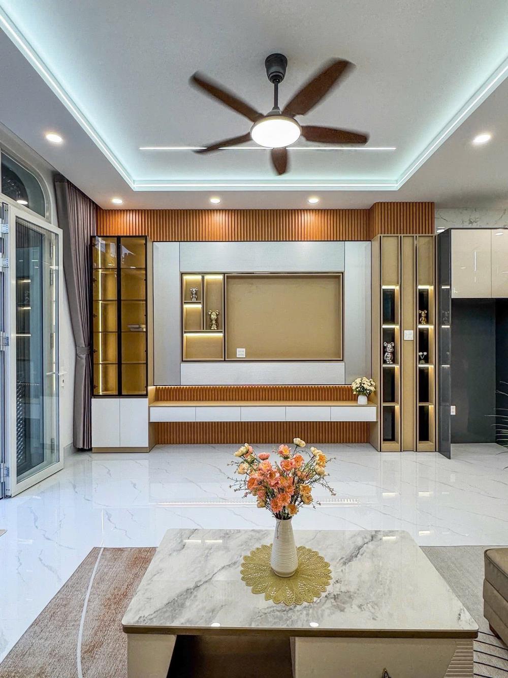 Nhà 1 trệt 1 lầu zin 100% Khu dân cư Văn Hoá Tây Đô, đường 8a, gần chợ và trường học