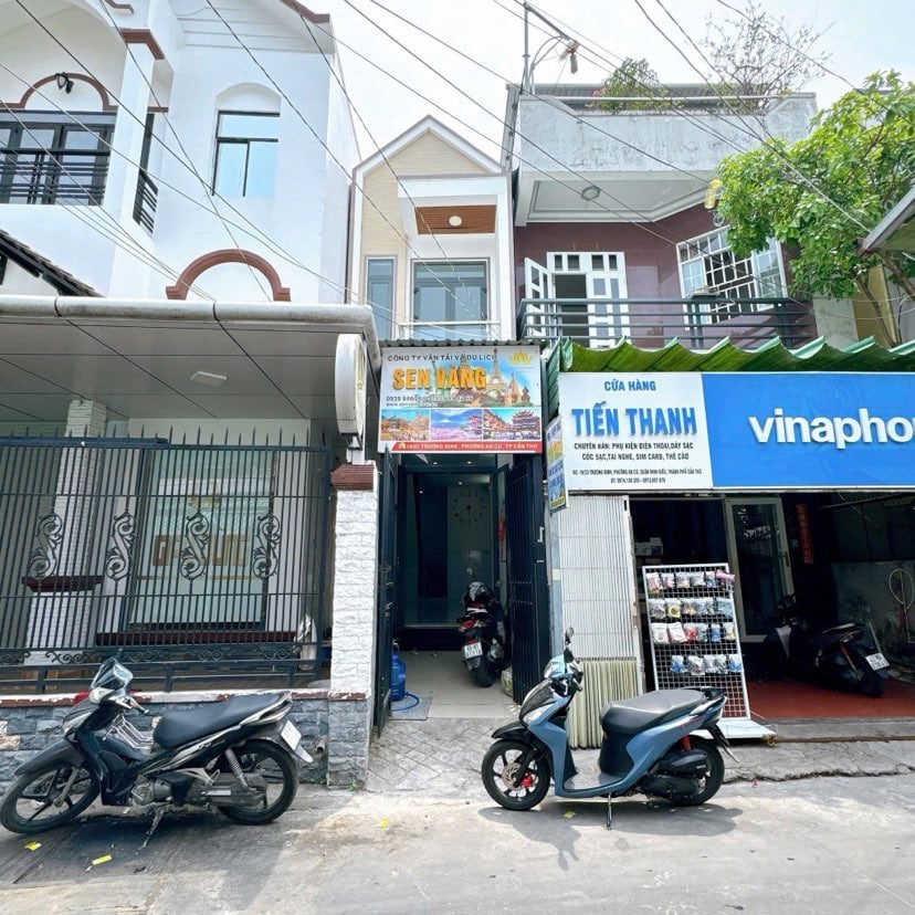 Cho thuê nhà 1 lầu đường Đề Thám có sân rộng, 6 triệu