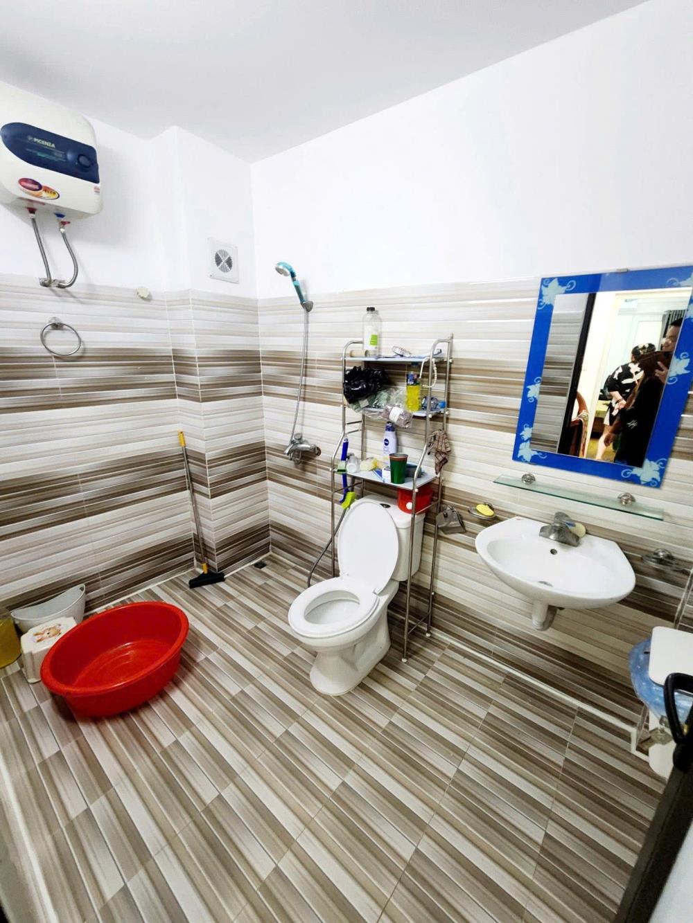 Siêu phẩm nhà Hoàng Mai, Tam Trinh, ba gác đỗ cửa, 15m ra ô tô, chỉ 6.7 tỷ