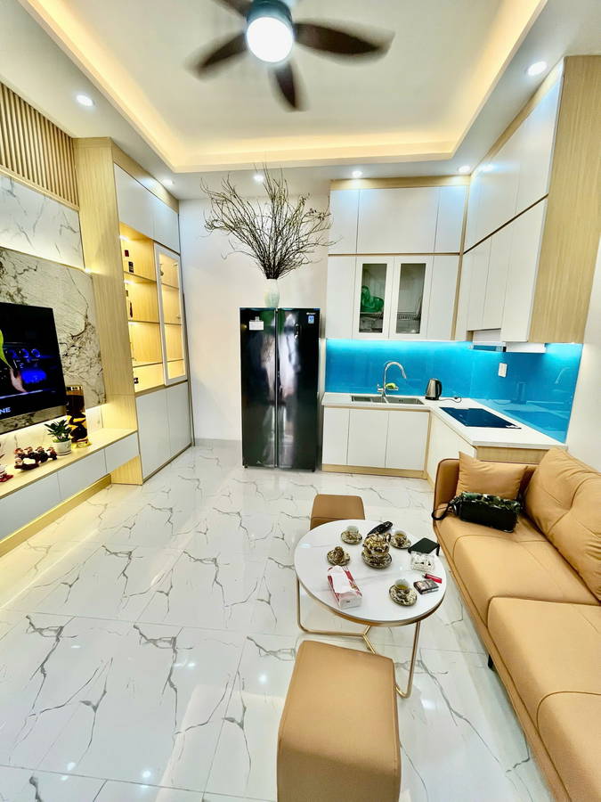Bán nhà Hoàng Mai 39m2 x 3 tầng x mặt tiền 4m, nhà đẹp dân xây, mặt ngõ, giá cực tốt