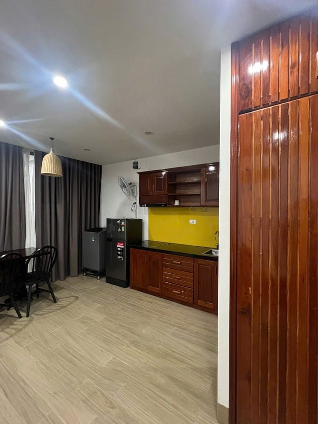 Bán nhà 4 tầng mặt tiền phố Tây Thạch Lam, Sơn Trà, dòng tiền 49tr