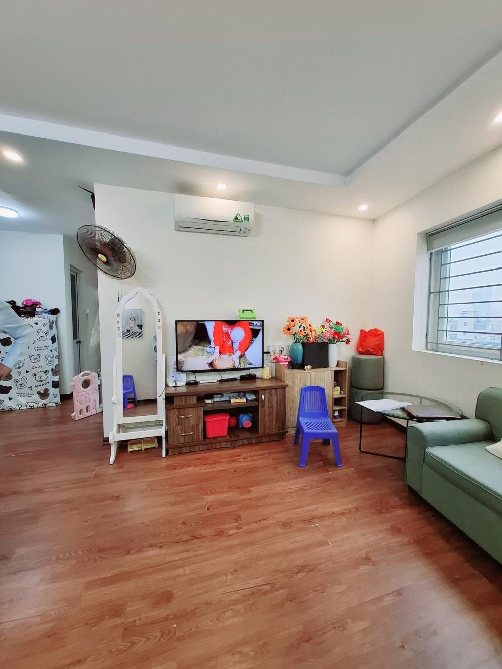Bán căn hộ chung cư Newtatco, Bưởi, Vĩnh Phúc, Ba Đình, 2 phòng ngủ, giá 5.9 tỷ