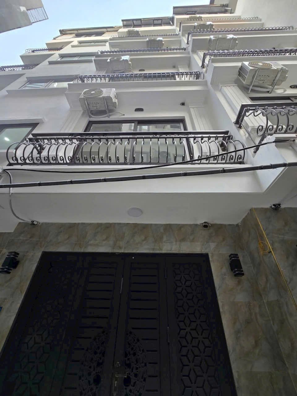 Bán nhà trần cung, 36m2 x 6 tầng x mặt tiền 3.3m, giá 8.65 tỷ