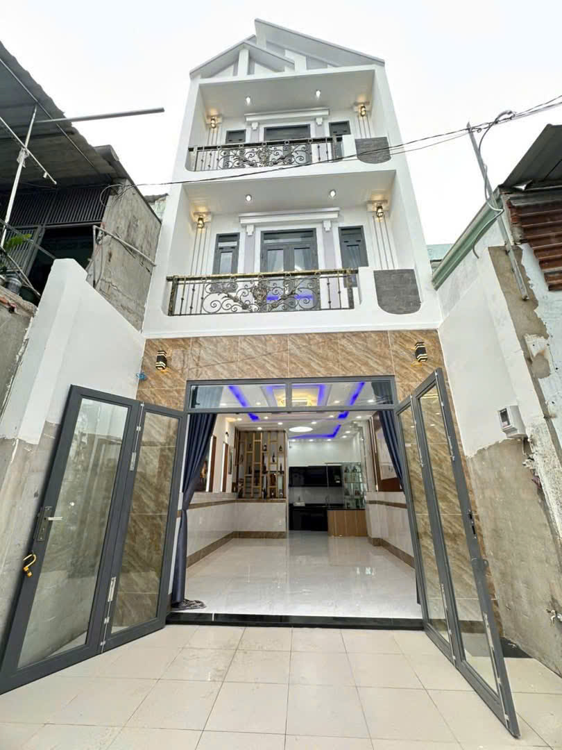 Bán nhà Hiệp Thành, Quận 12, 3pn, đúc 3 tấm, diện tích 4.5x13, sổ riêng A4, giá 4.780 tỷ