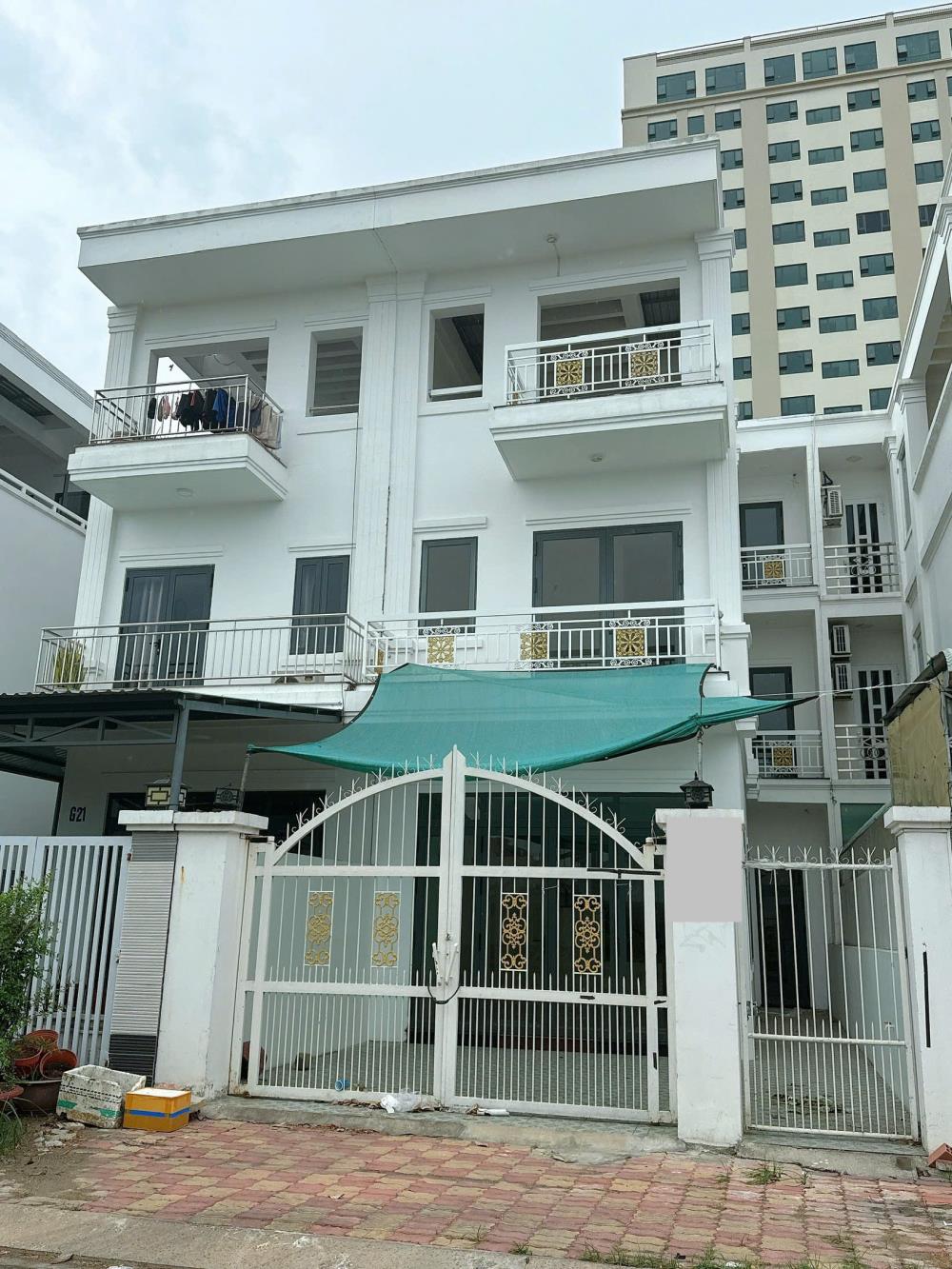 Nhà 3 tầng, khu đô thị Hưng Phú, oto tránh, 120m2, giá tốt