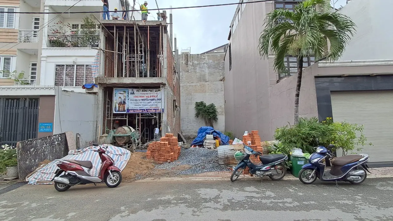 Bán lô đất mặt tiền đường 28, Hiệp Bình Chánh, TP. Thủ Đức