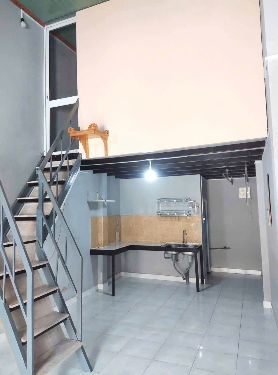 Bán nhà nhỏ đẹp ở ngay, giá hạt dẻ tại đường 359 Phước Long B, Thủ Đức, 33m2, 2 tỷ x