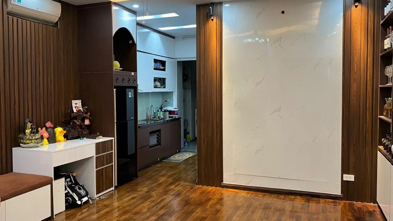 Bán Gấp Căn Hộ Chung Cư Kim Giang, 45m², 1PN, 1VS, Giá Chỉ 2,3 Tỷ