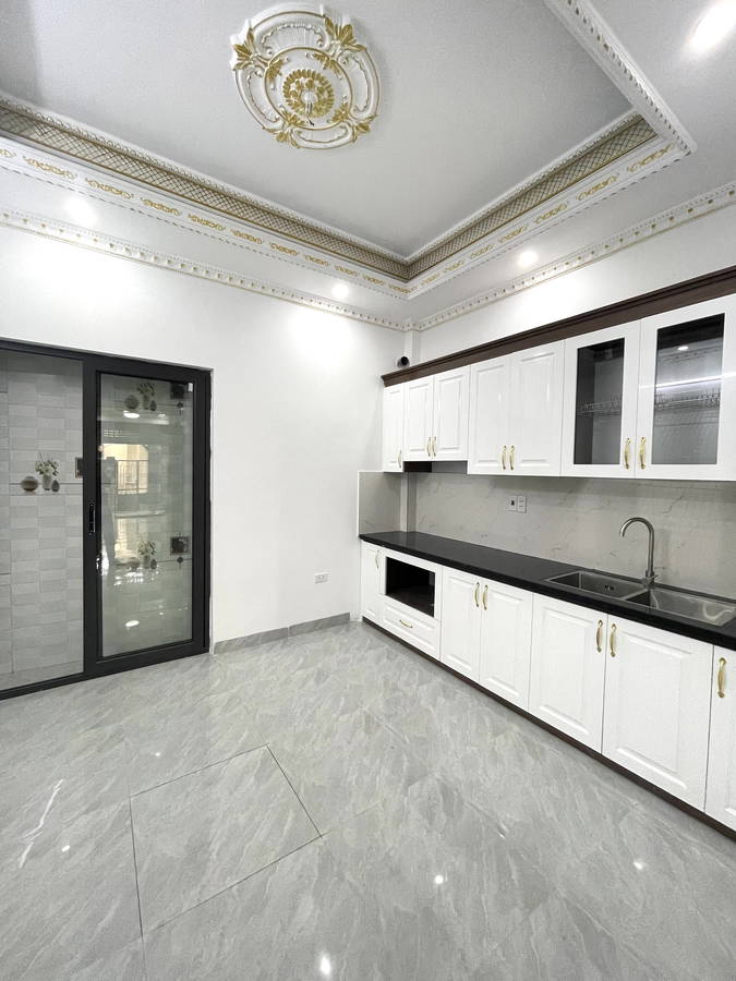 Bán nhà Định Công, Hoàng Mai, 53m2 x 5 tầng x mặt tiền 4m, nhà đẹp xây mới full đồ, thang máy