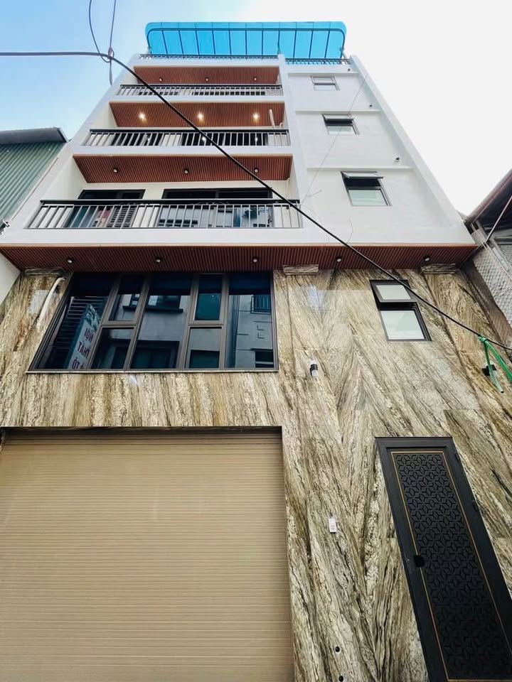 Nhà kinh doanh 12.5tỷ, 36m2 x 6 tầng, oto vào gara, 5m ra mặt phố Khương Đình