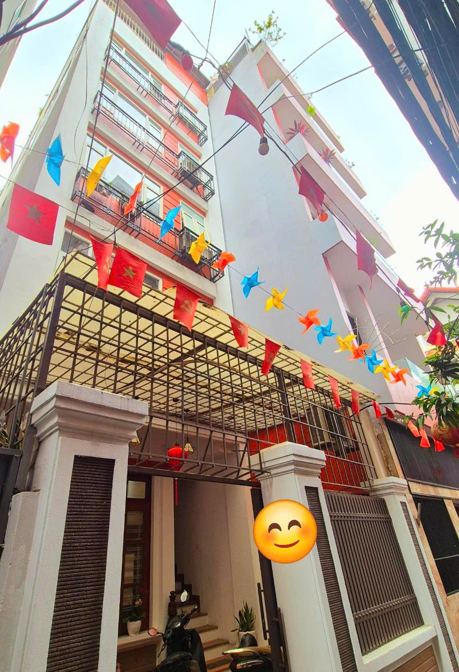 Bán nhà đẹp Tây Hồ, ngõ ô tô, lô ba thoáng, gần dự án Cầu Tứ Liên