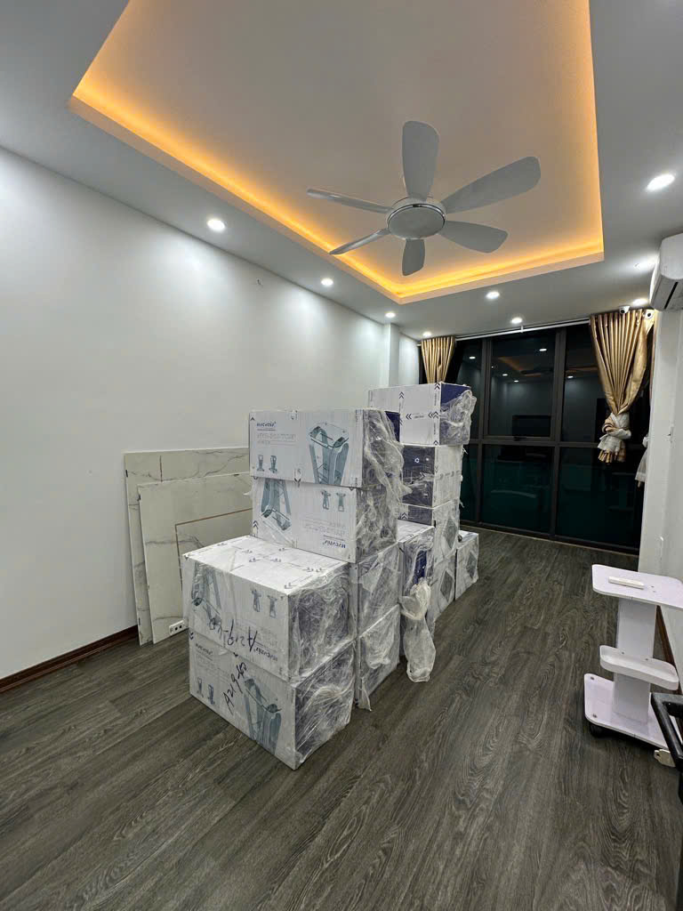 Bán nhà Trương Định, vỉa hè, ô tô kinh doanh, ngõ thông, 5 tầng giá chỉ 10,5 tỷ