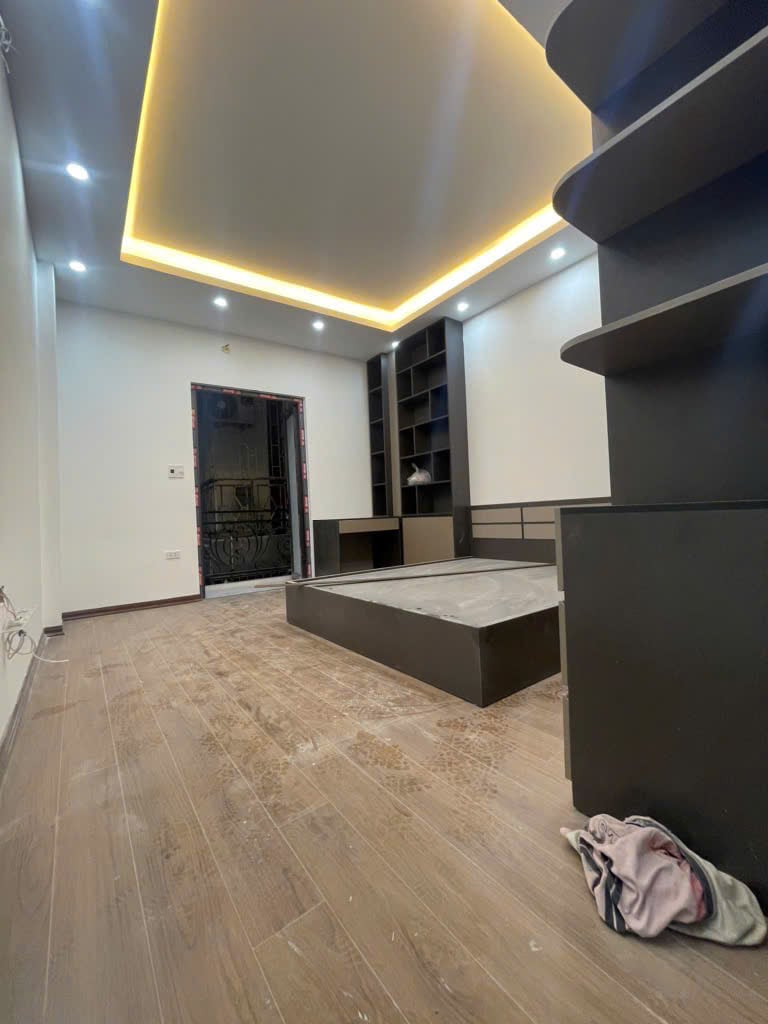 Bán nhà riêng tại đường Tân Mai, Hoàng Mai, Hà Nội, diện tích 33.1m2, giá 6.85 tỷ