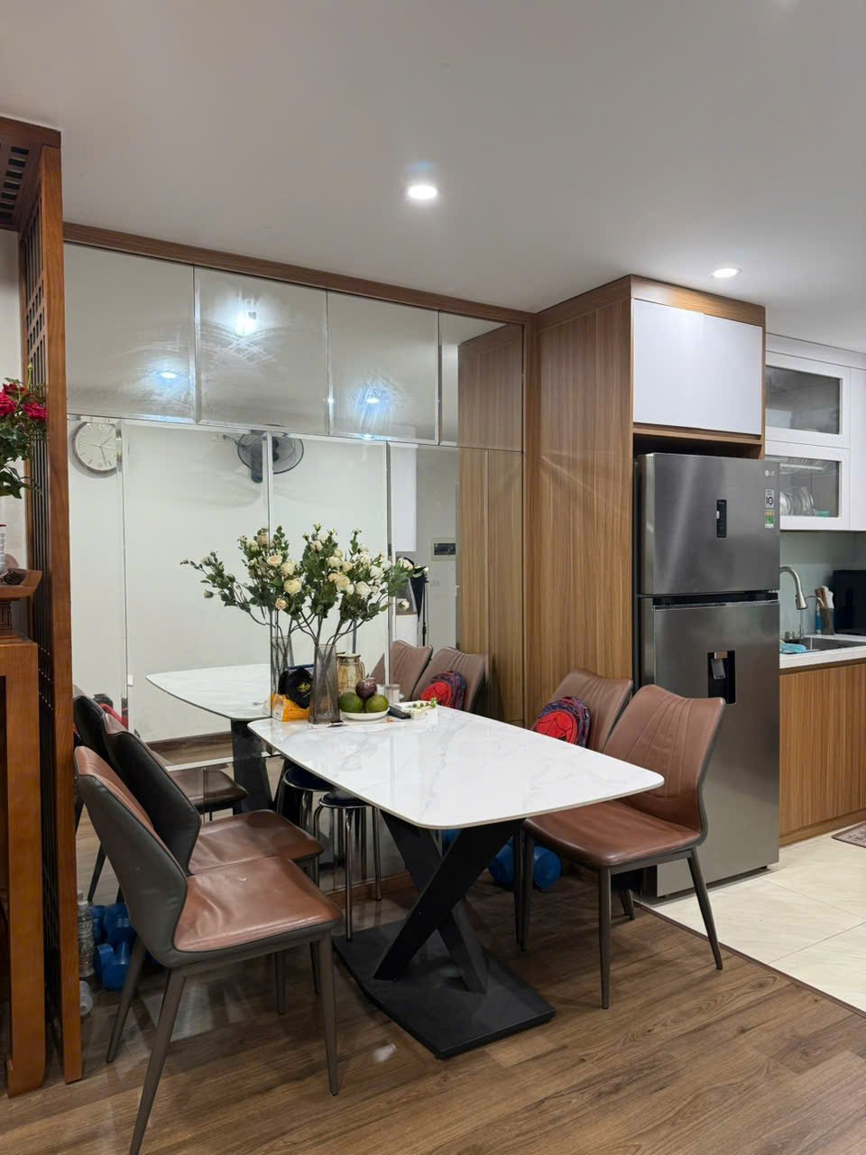 Chính chủ bán căn hộ Newtatco, 72m2, giá đẹp giật mình