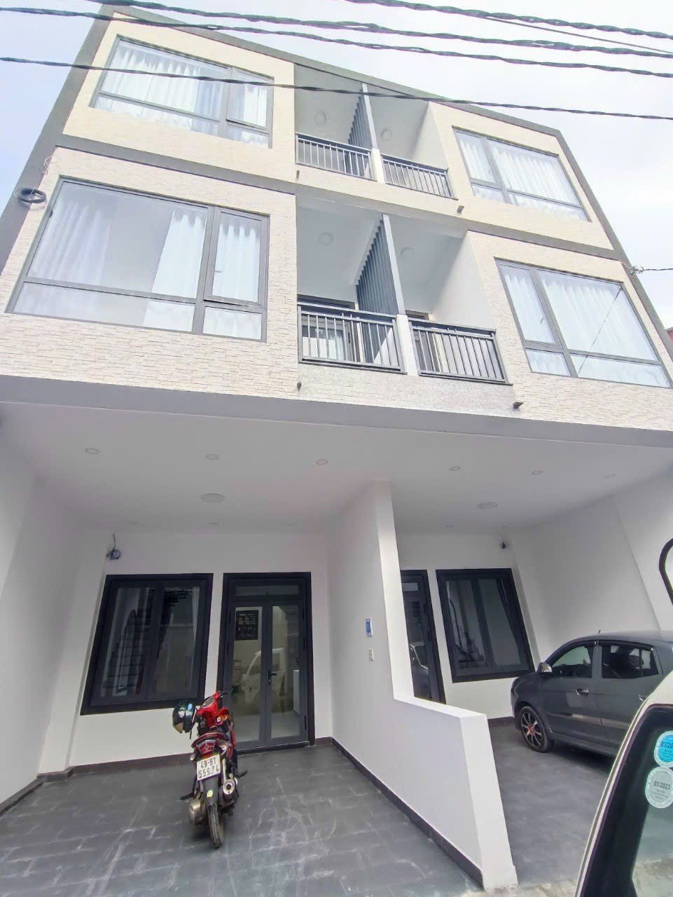 Bán nhà 64m², ô tô tới cửa, 1 trệt 1 lầu 1 áp mái, giá 4,6 tỷ, gần chợ Ngô Quyền