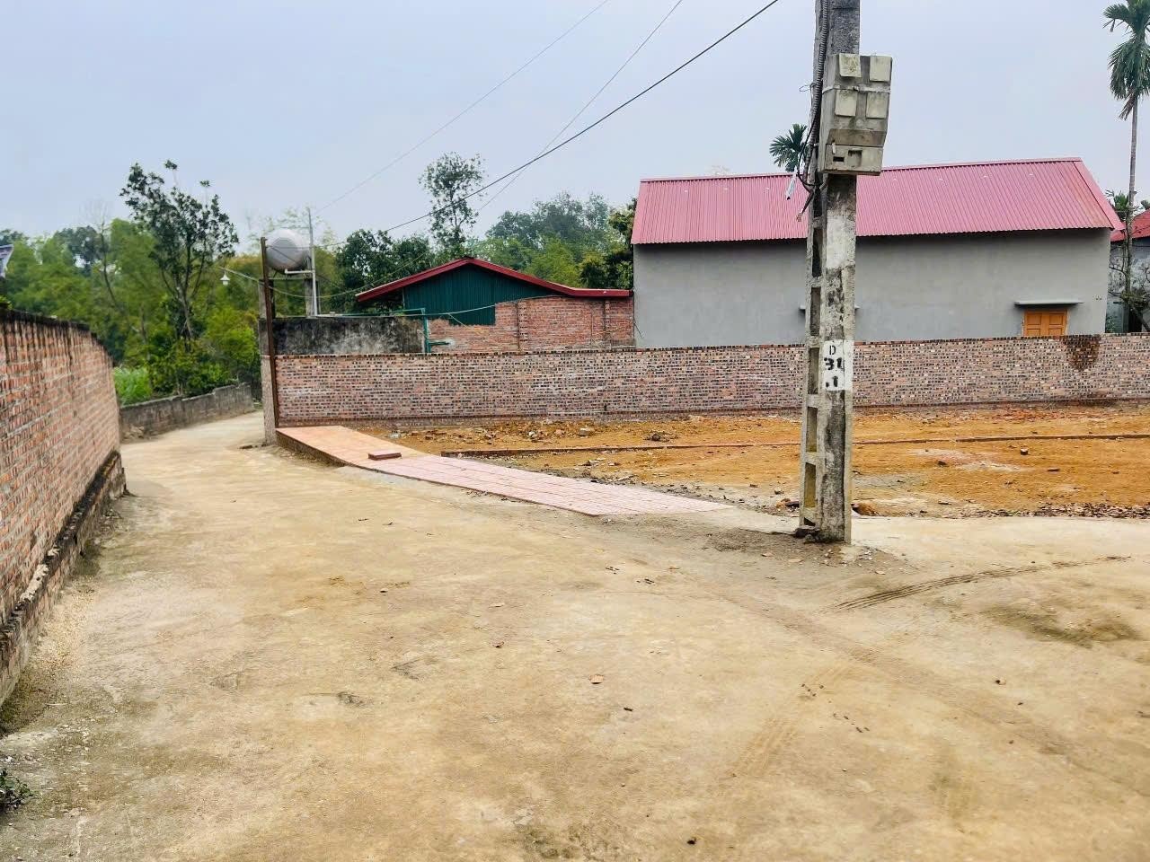 Bán lô đất hoa hậu trung tâm Lại Thượng, đường ô tô, 103m², giá 2,196 tỷ