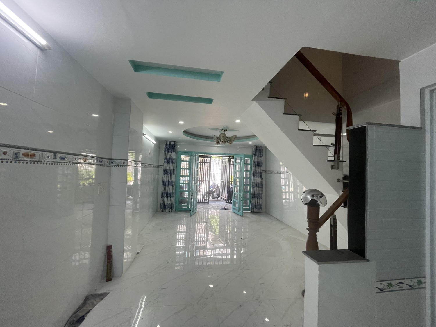 Cho thuê nhà nguyên căn mới, 1368 Lê Văn Lương, Phước Kiển, giá chỉ 10 triệu/tháng