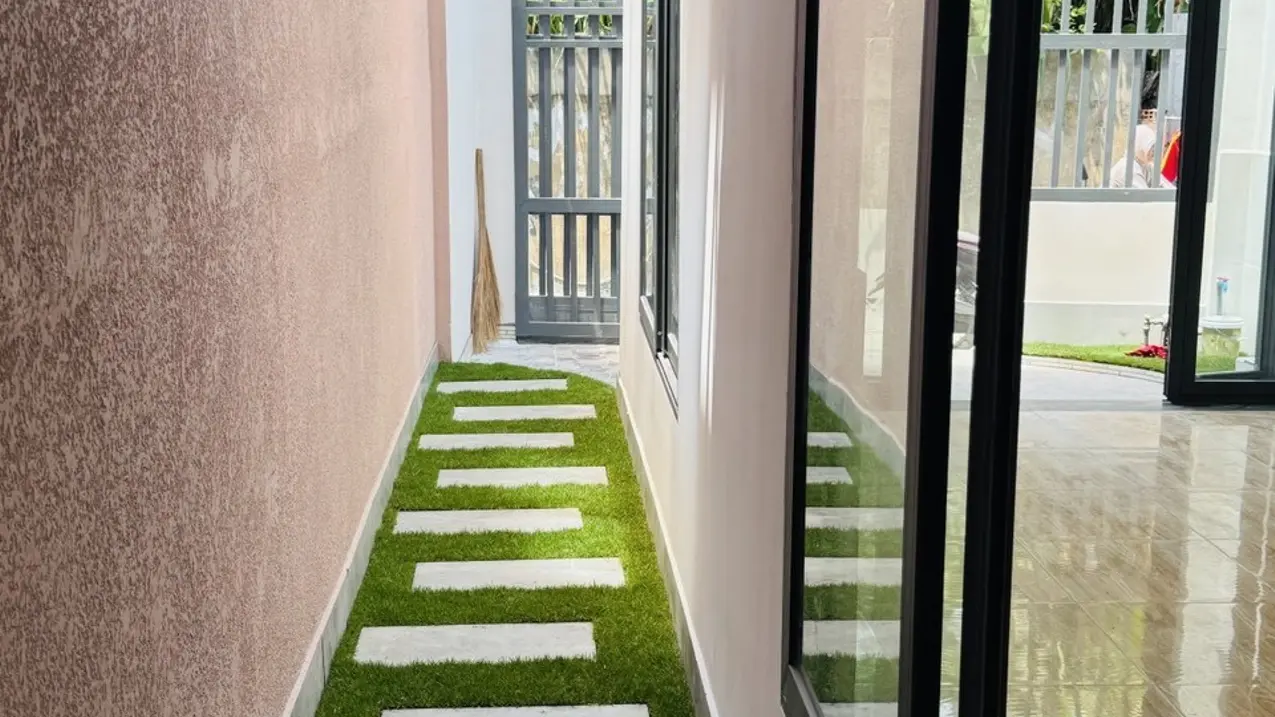 Bán nhà 90m2 ngay trung tâm Tân Chánh Hiệp, Quận 12, gần chợ Hạt Điều, xe hơi vào tận cửa