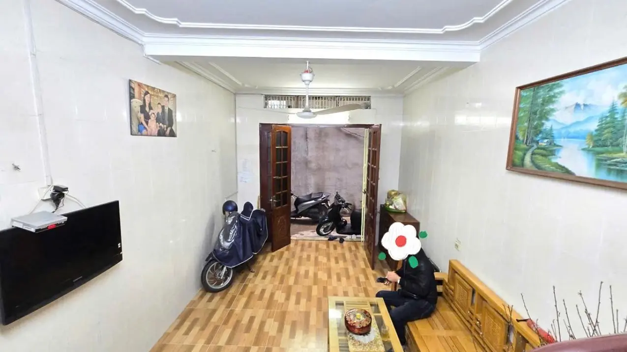 Bán nhà Đống Đa 42m², Mặt tiền vàng 4m, Sổ đỏ chính chủ