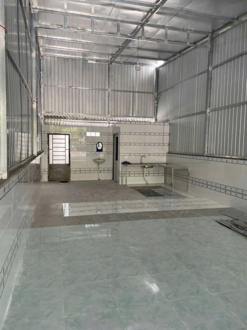Cho thuê kho 90m² khu Hồng Loan, Cái Răng, Cần Thơ, giá chỉ 6 triệu/tháng, tiện làm văn phòng, chứa hàng