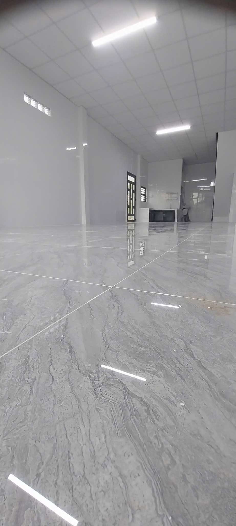 Cho thuê nhà 1 lầu mới xây gần ĐH FPT, Giá 8.5 triệu/tháng