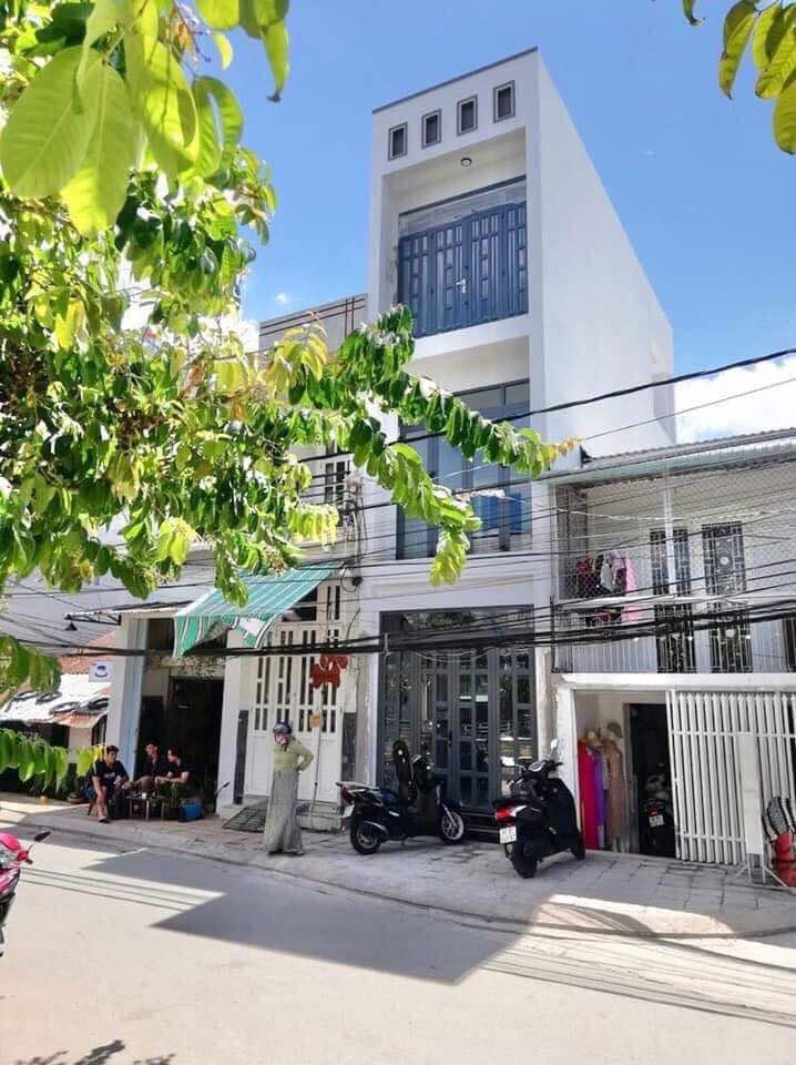 Cho thuê nhà 3 tầng mặt tiền Mạc Thiên Tích, Giá 10 triệu/tháng