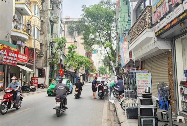 Bán nhà mặt đường Thụy Khuê Tây Hồ, vị trí đắc địa, 86m2, giá 29.9 tỷ