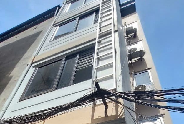 Bán căn hộ dịch vụ Mễ Trì Thượng, 63m2, 6 tầng, 10 phòng khép kín, 11.5 tỷ, dòng tiền 60tr/tháng