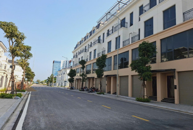 Bán nhà phố 5 tầng 2 mặt tiền ngay trung tâm hành chính Thành Phố Thanh Hóa