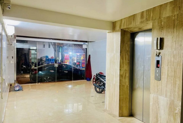 Nhà mặt đường Nguyễn Hoàng Nam Từ Liêm, vị trí kinh doanh đắc địa, 70m2 x 7 tầng, giá 32 tỷ