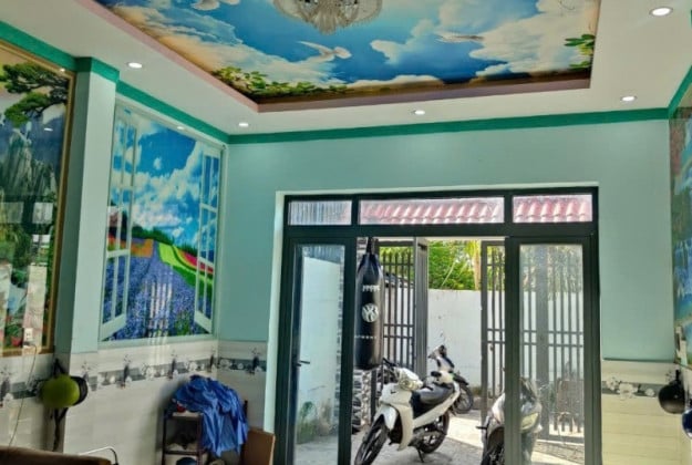 Nhà 2 tầng, xe hơi vào tận nhà, khu biệt thự Lê Hồng Phong, Dĩ An, giá chỉ 2.3 tỷ