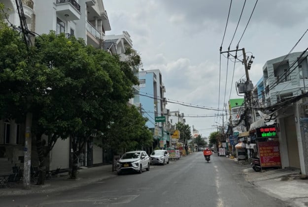 Bán nhà hẻm 6m Cống Lở-ngang 5.1m-5PN-sổ vuông-nhà mới-giá tốt