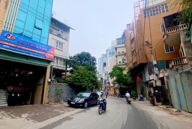 Bán tòa nhà mặt phố Hoàng Ngân, trung tâm Quận Thanh Xuân, 9 tầng thang máy, giá 85 tỷ