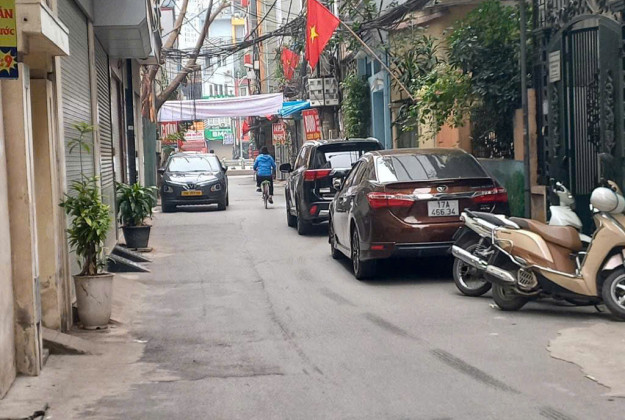 NHÀ  RIÊNG TT THANH XUÂN GẦN NGÃ TƯ KHUẤT DUY TIẾN 2 THOÁNG  GARA Ô TÔ 55M 5 TẦNG
