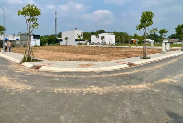 Bán đất nền 107m², 5x21.4m, Sổ riêng, giá chỉ 2.3 tỷ