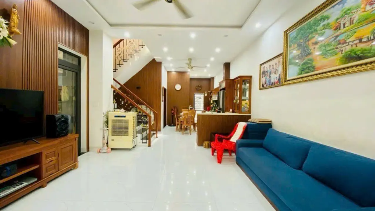 Bán nhà 3 tầng gần Đinh Tiên Hoàng, Hải Châu, Đà Nẵng, ngang 6m, chỉ 6 tỷ