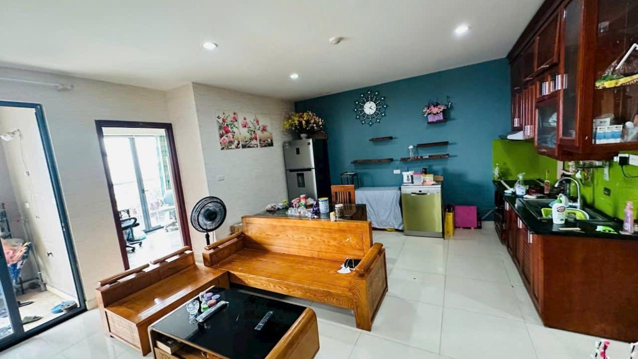 Cho thuê căn hộ 2pn chung cư 102 Trường Chinh, Full nội thất, nhận nhà ngay