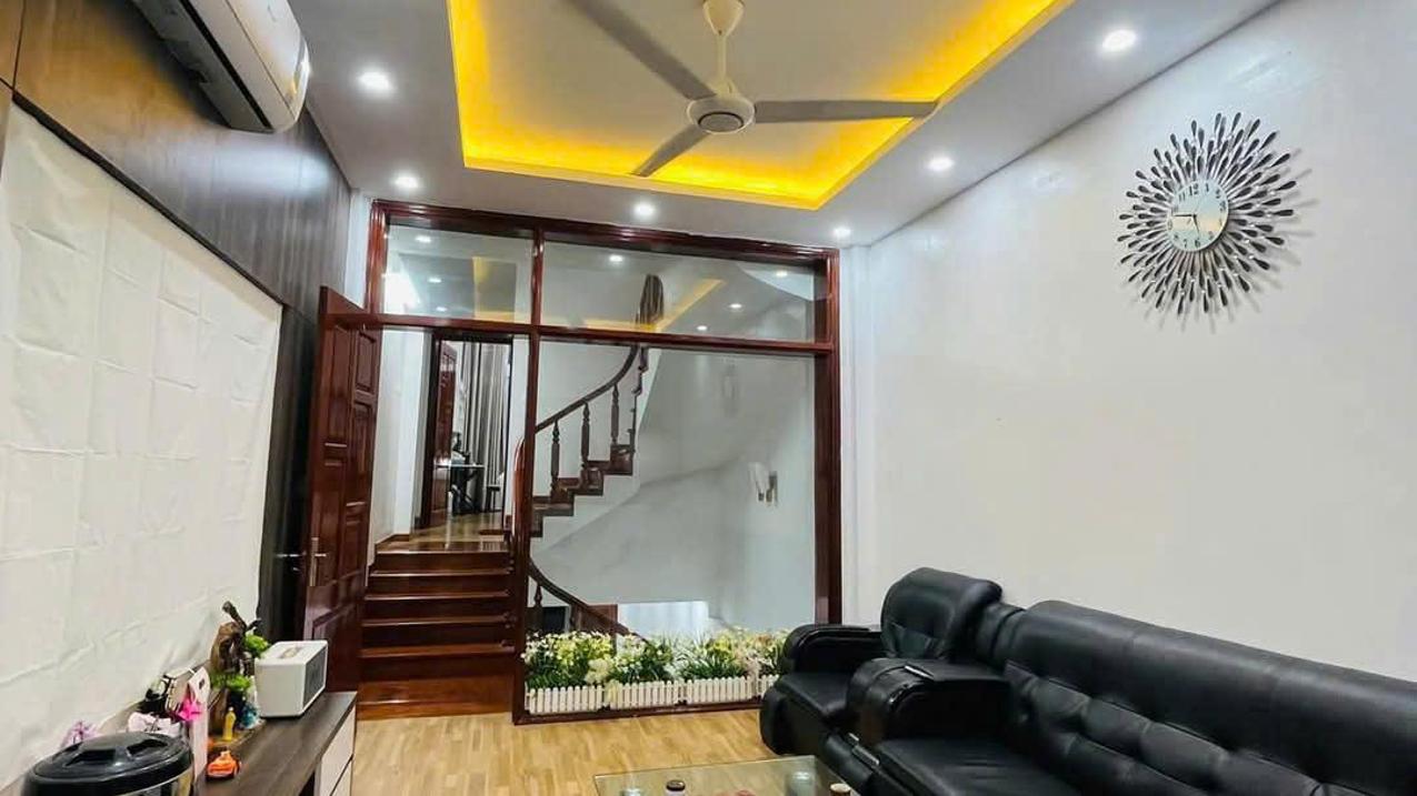 Bán nhà phân lô Nguyễn An Ninh, 55m² x 6 tầng, nhỉnh 12 tỷ