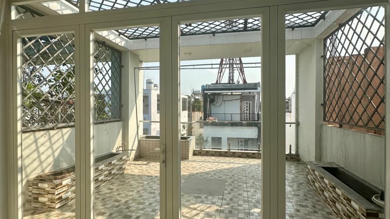 Bán gấp nhà 4 tầng đẹp, KDC Phi Long, 85m², 4pn, giá chỉ 7 tỷ