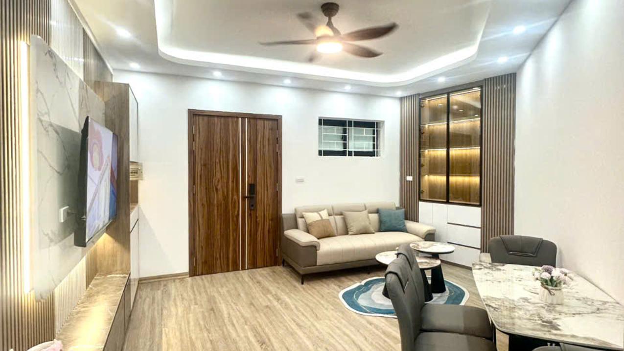 Căn hộ chung cư sổ đỏ, 2 phòng ngủ, tầng 10 mới đẹp, tòa CT3BX2 Linh Đàm, 57m², giá chỉ 3.75 tỷ
