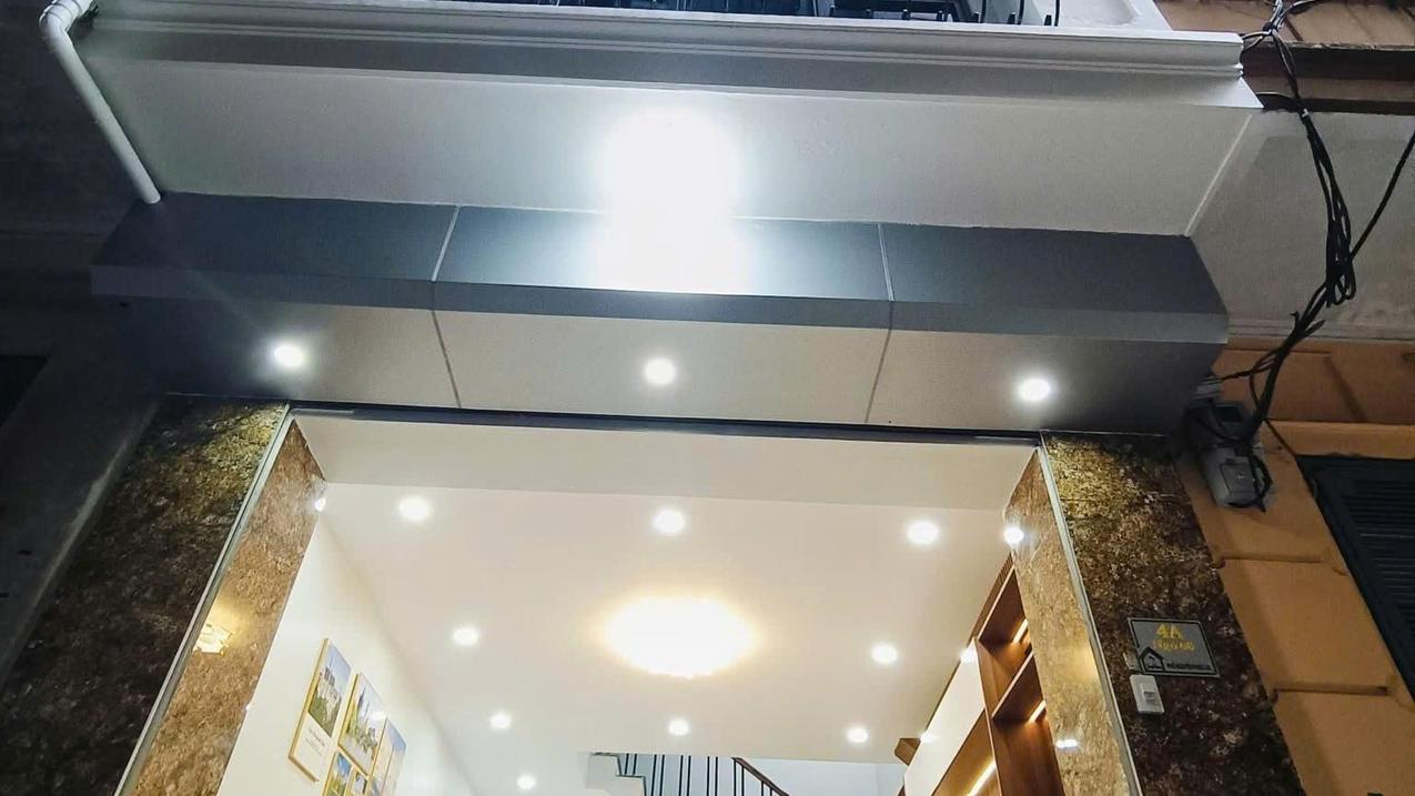 Bán nhà Hoàng Cầu, khu vip nhất Đống Đa, 46m², 4 tầng, mặt tiền 4.3m, giá chỉ nhỉnh 15 tỷ