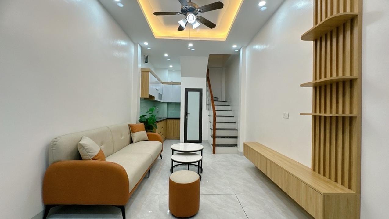 Bán nhà phố Tôn Đức Thắng, nhà dân xây mới 5tầng, 26m2, mặt tiền 3.2m giá chỉ,6 tỷ