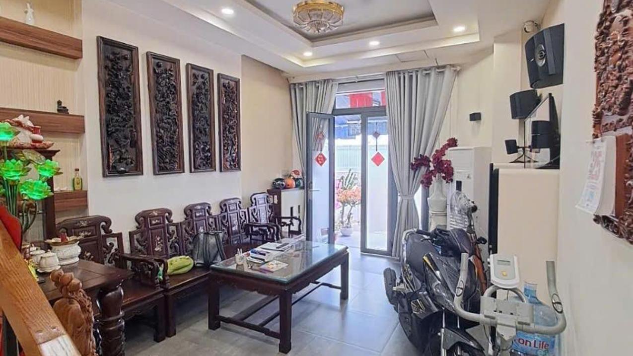 Bán nhà 3 tầng mặt tiền Tân Thới Nhất 10, quận 12, 44m2, giá nhỉnh 5 tỷ