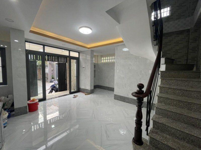 Bán nhà đường Xô Viết, Nghệ tỉnh, diện tích 39m2, 5 tầng, 4 phòng ngủ, giá chỉ 4.95 tỷ
