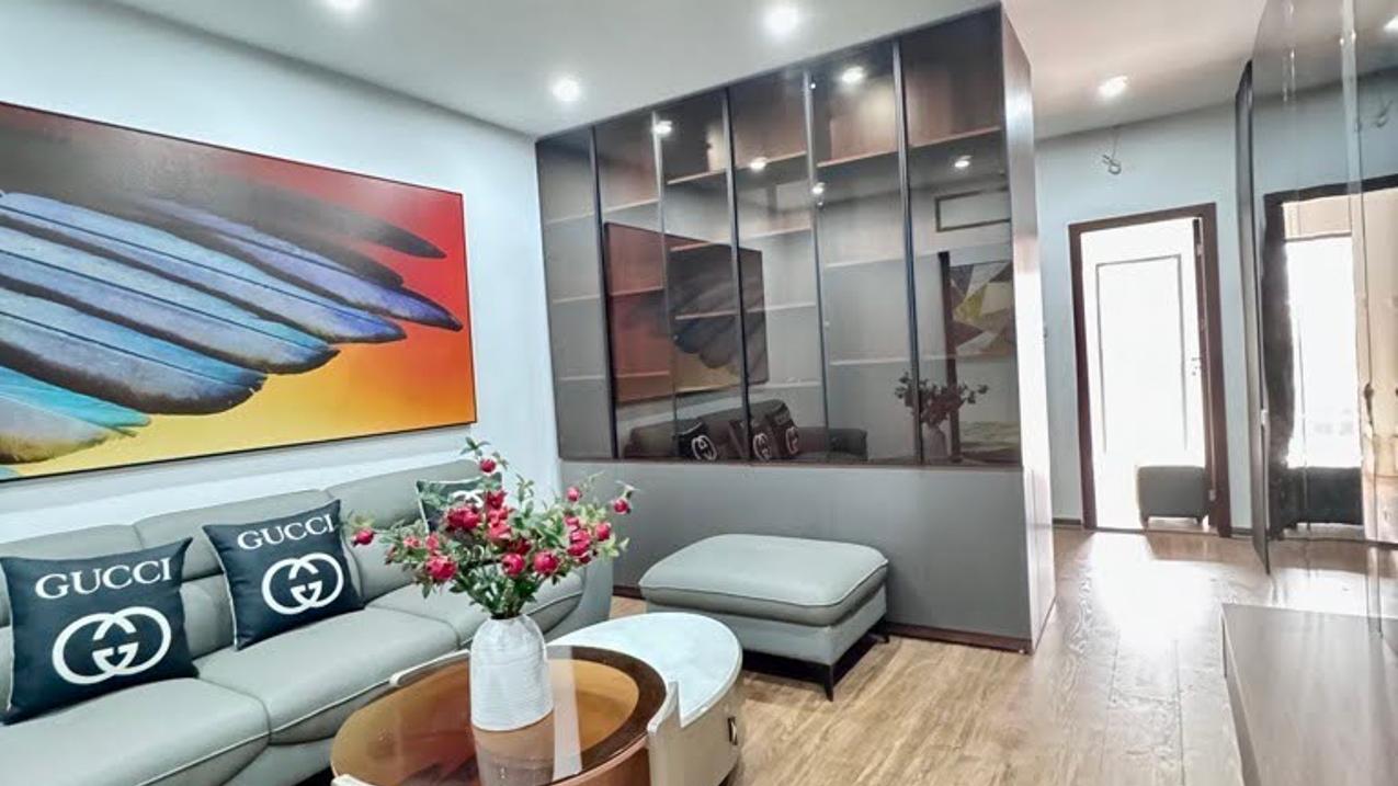 Bán nhà TT Phương Mai, Đống ĐA, diện tích 65m2, 2 tỷ hơn, sổ đỏ chính chủ