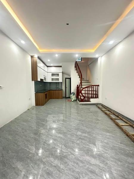 Bán nhà Khương Đình, 44,4m², 4 tầng, gần Nguyễn Trãi, ở ngay, giá 6,4 tỷ