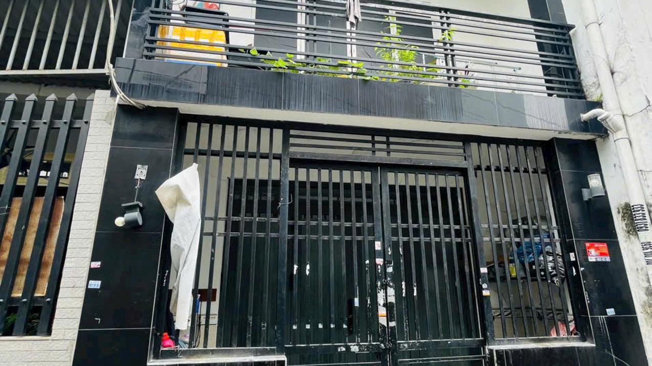 Bán nhà 2 lầu hẻm xe hơi 4m, gần mặt tiền đường Hà Thị Khiêm, Trung Mỹ Tây, Q12, chính chủ, chỉ 3.85 tỷ
