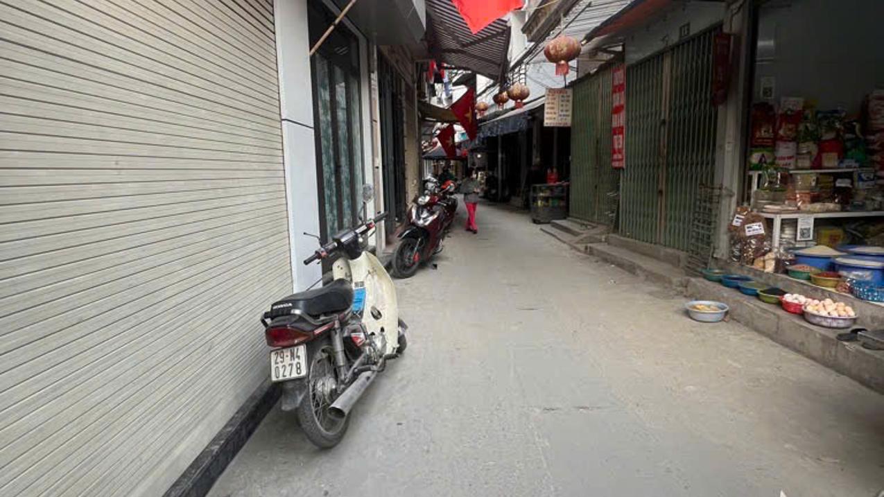 Bán nhà đẹp phố Nguyễn Trãi Thanh Xuân, 30m² x 5 tầng, Gần ô tô, vài bước ra phố, Giá chỉ 5.3 tỷ